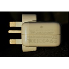 Genuine Original 10W Apple Mains Adaptor with UK Plug for iPad / Mini / Air
